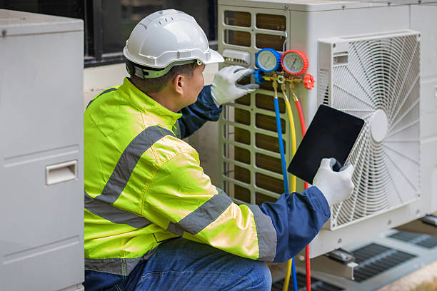 Professional Hvac technician working in Summerfield, MD
